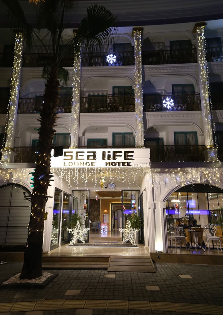 Sealife Lounge Hotel - Adult Only