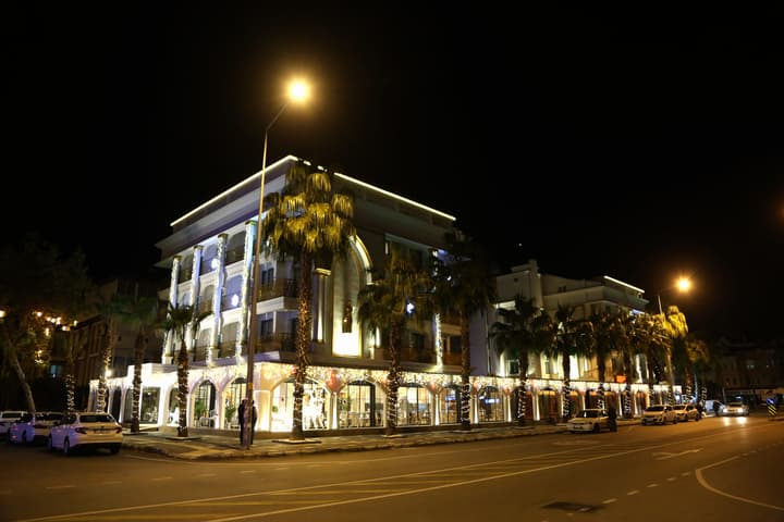 Sealife Lounge Hotel - Adult Only