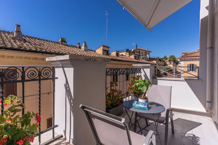Relais Trevi 95 Boutique Hotel
