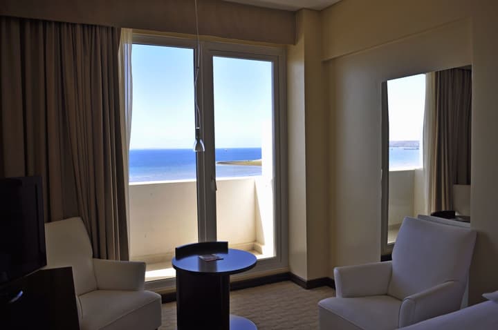 Rayentray Grand Hotel