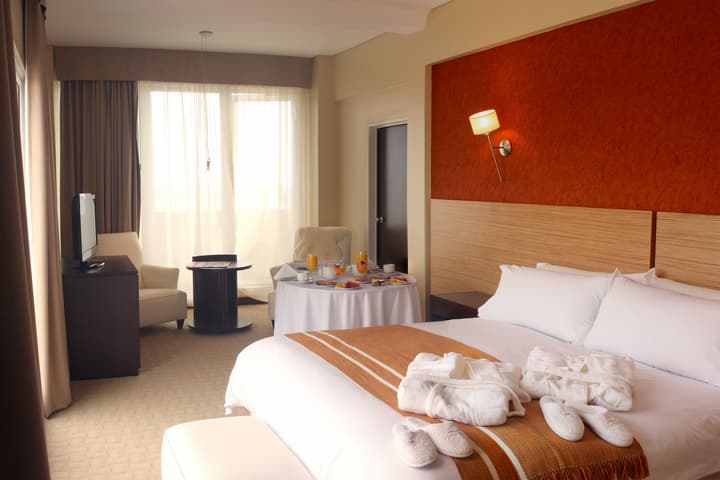 Rayentray Grand Hotel