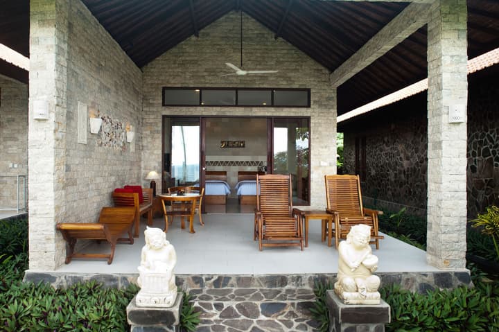 Sea Breeze Candidasa