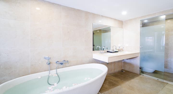 Thanh Binh Riverside Hotel