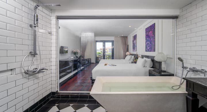 Thanh Binh Riverside Hotel