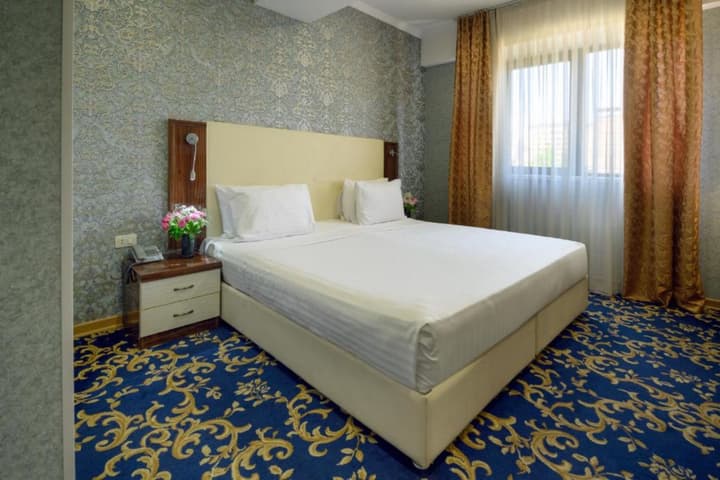 Royal Plaza by Stellar Hotels, Yerevan