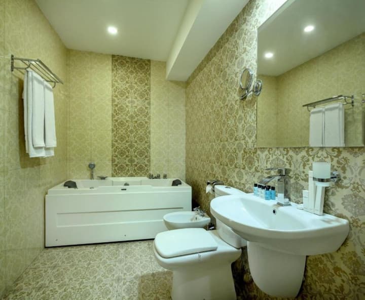 Royal Plaza by Stellar Hotels, Yerevan