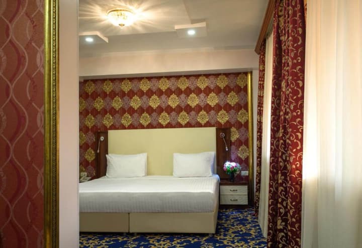 Royal Plaza by Stellar Hotels, Yerevan