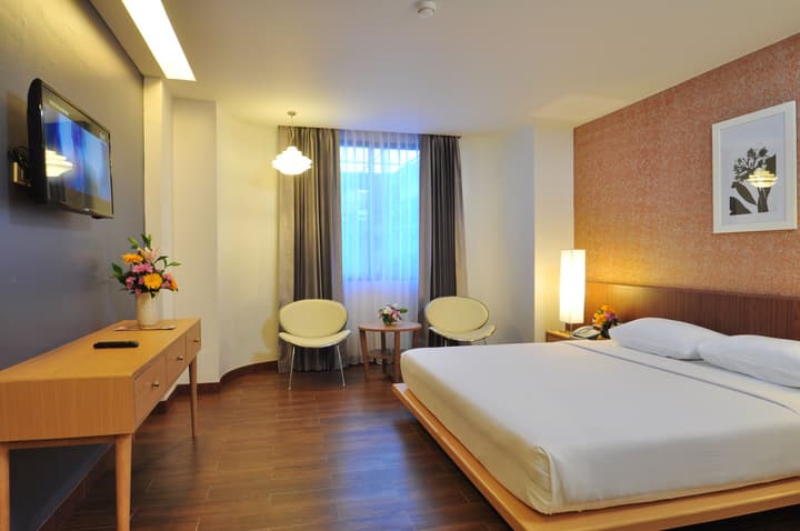 Flipper Lodge Hotel