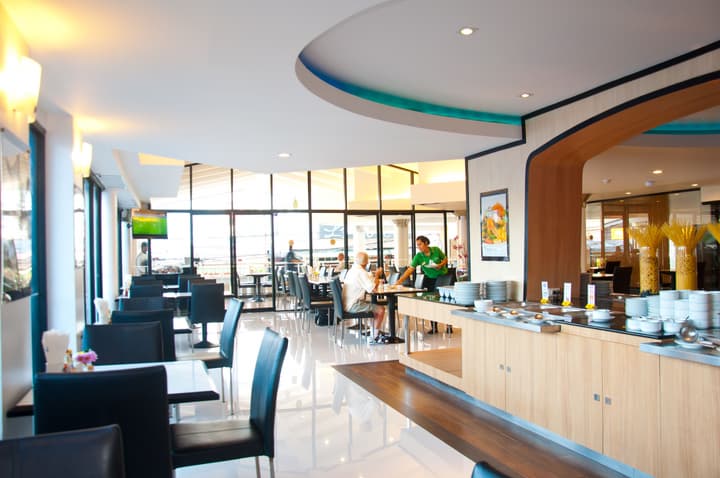 Flipper Lodge Hotel
