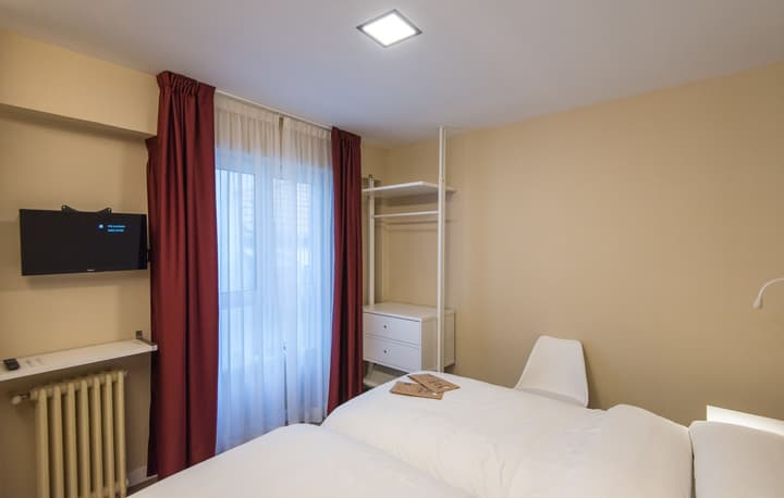 Hostal La Lonja