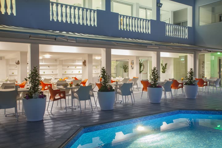 Princessa Vera Hotel Apartments