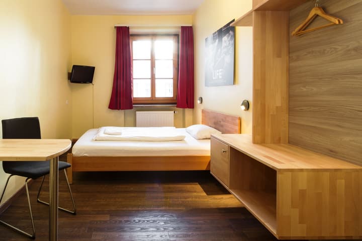 Euro Youth Hotel
