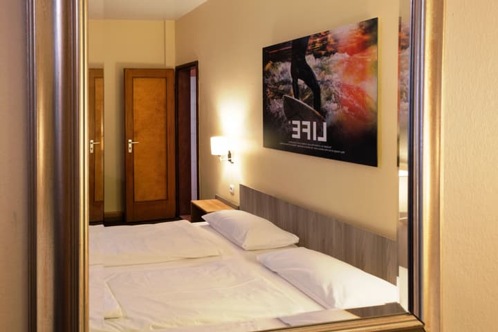 Euro Youth Hotel
