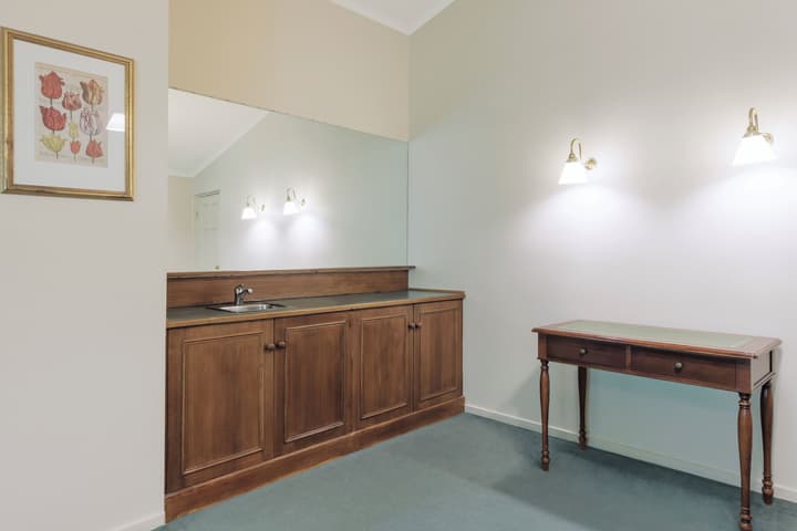 Elizabethan Lodge
