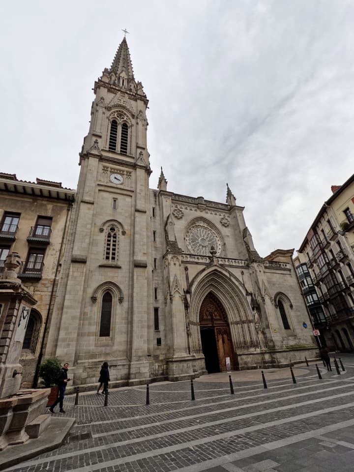 Casual Bilbao Gurea