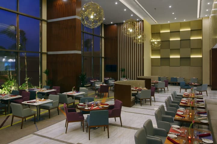 Holiday Inn Jeddah Gateway by IHG