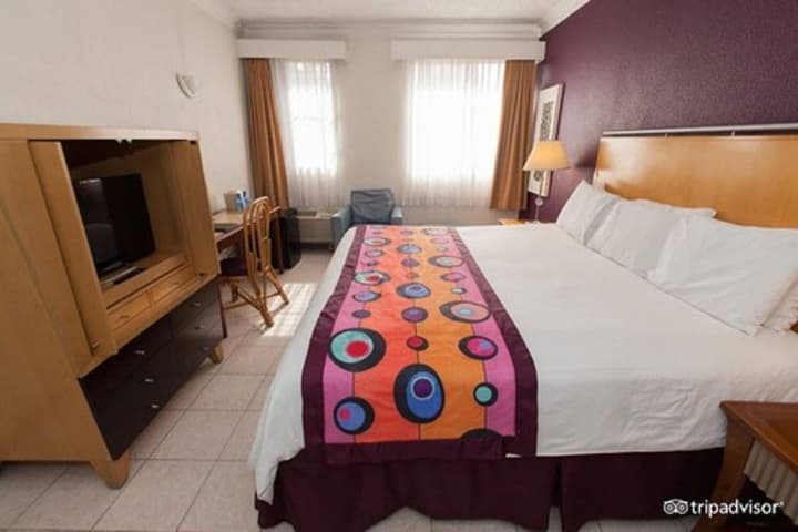 Le Plaza Hotel