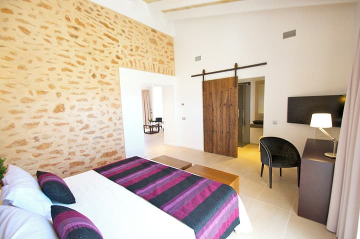 Bennoc Petit Hotel