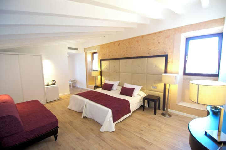 Bennoc Petit Hotel