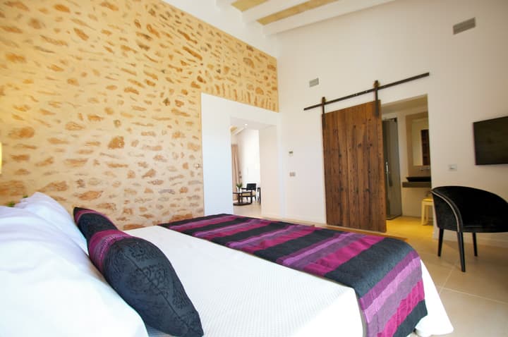Bennoc Petit Hotel