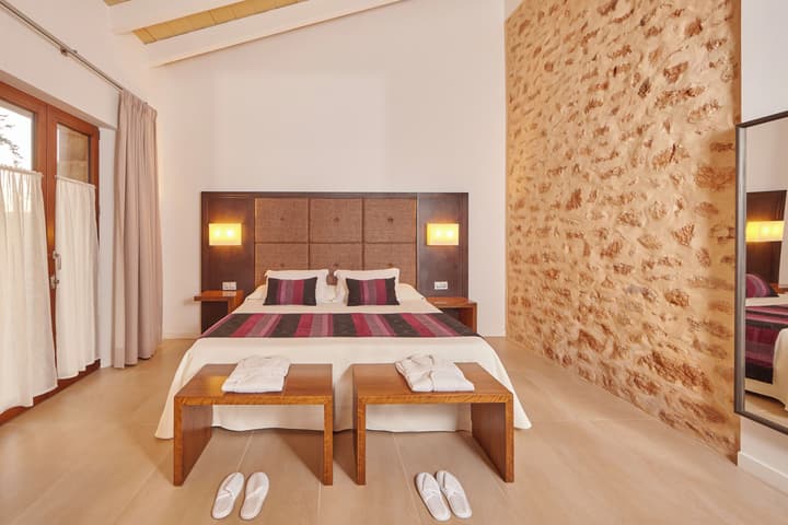 Bennoc Petit Hotel