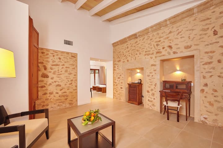 Bennoc Petit Hotel