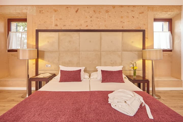 Bennoc Petit Hotel