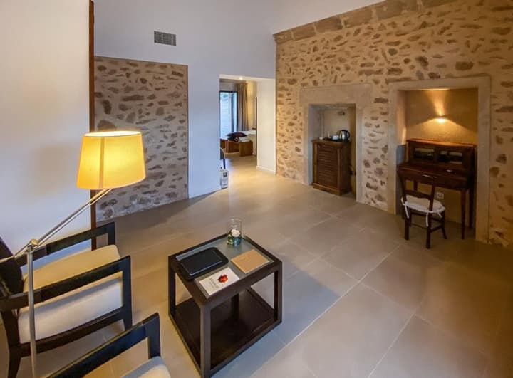 Bennoc Petit Hotel