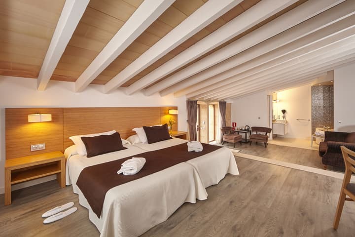 Bennoc Petit Hotel