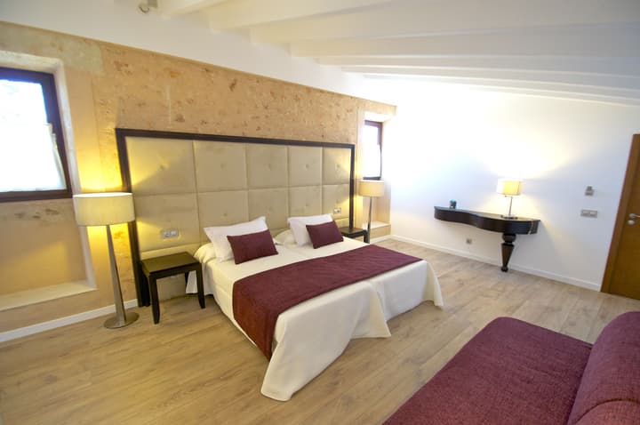 Bennoc Petit Hotel