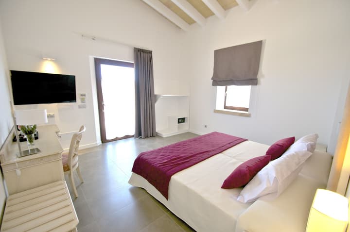 Bennoc Petit Hotel