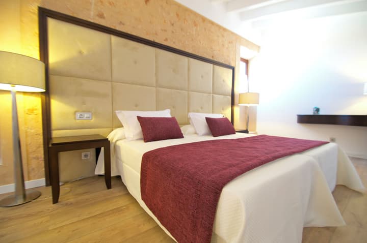 Bennoc Petit Hotel