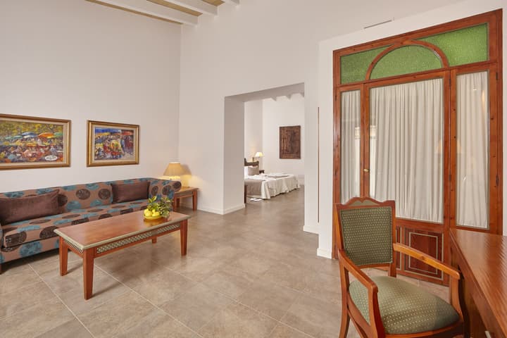 Bennoc Petit Hotel