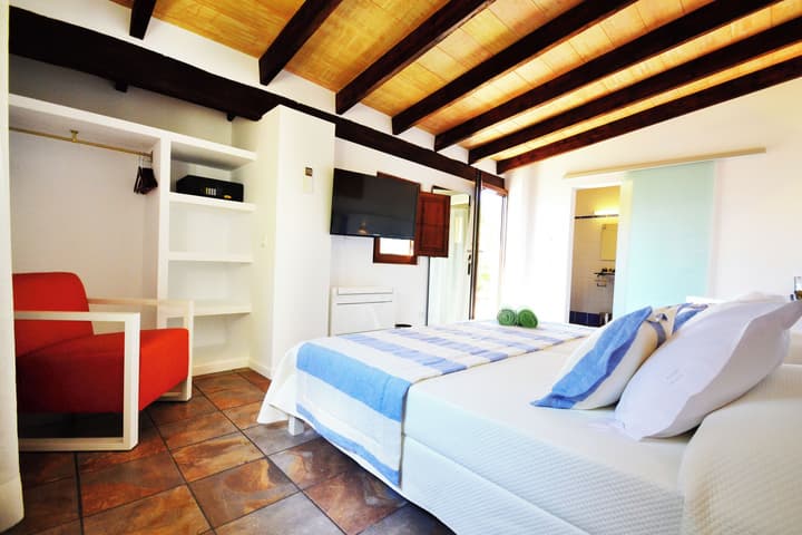 Bennoc Petit Hotel