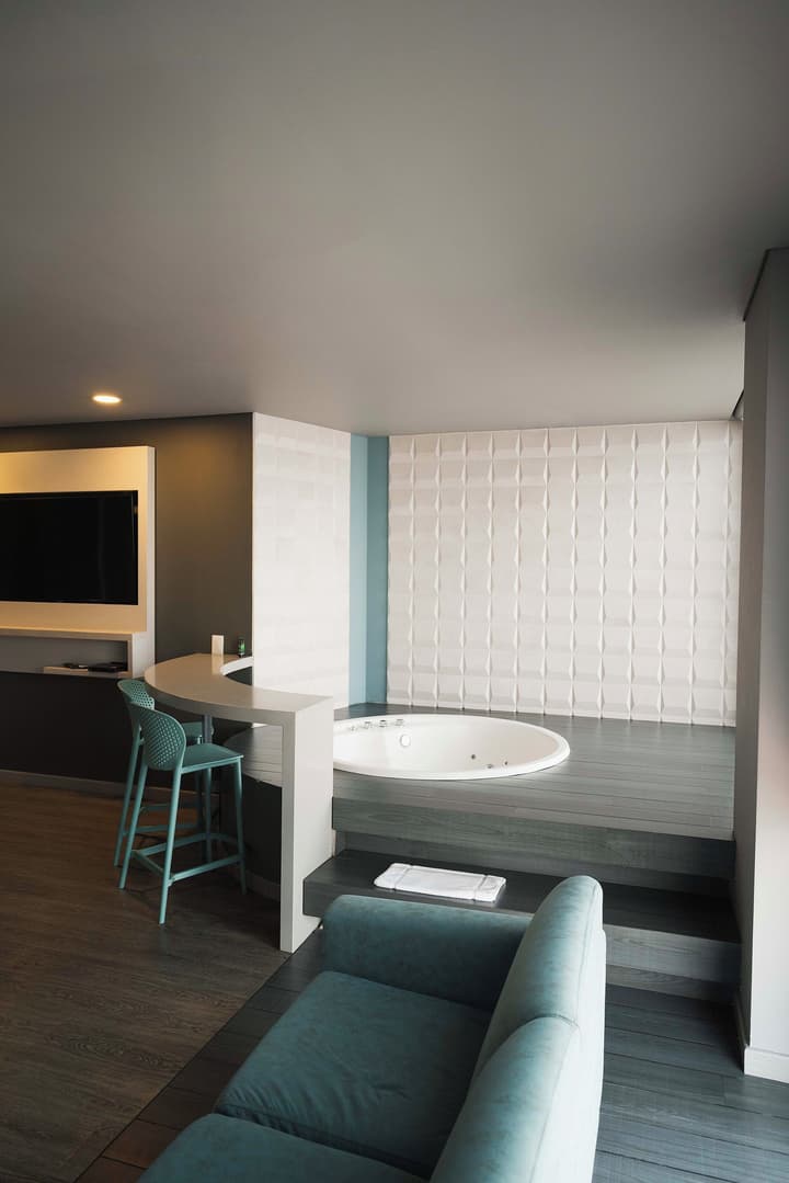 Hotel Black Tower Premium