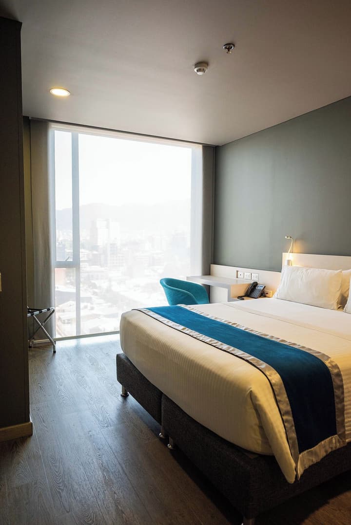 Hotel Black Tower Premium