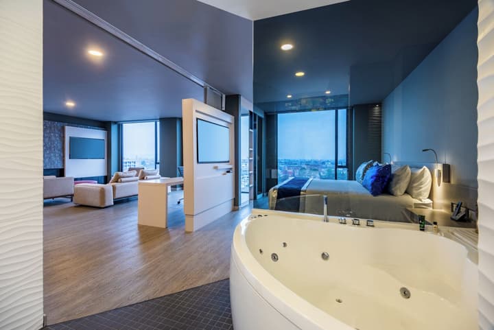 Hotel Black Tower Premium