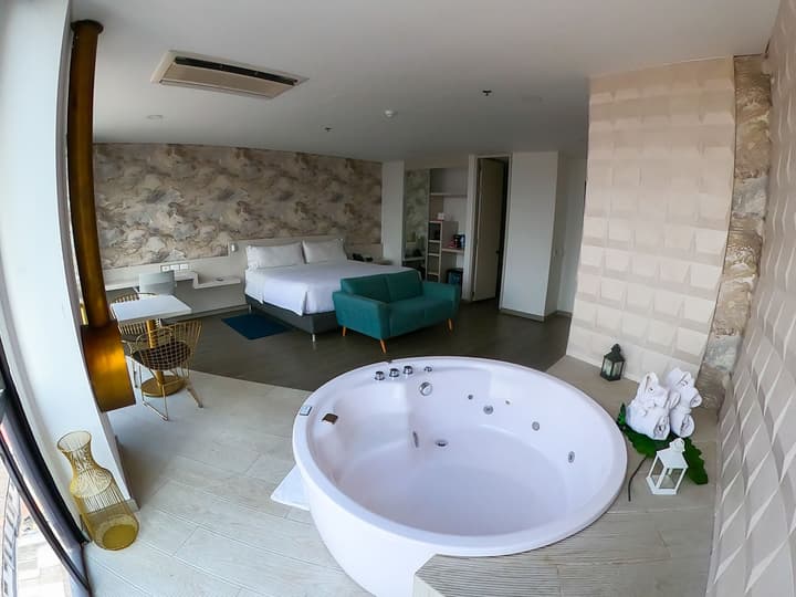 Hotel Black Tower Premium