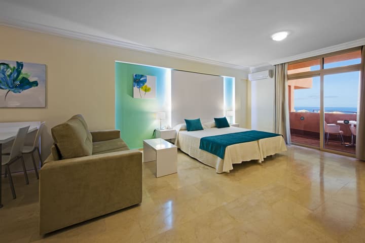 Kn Aparthotel Panoramica Heights