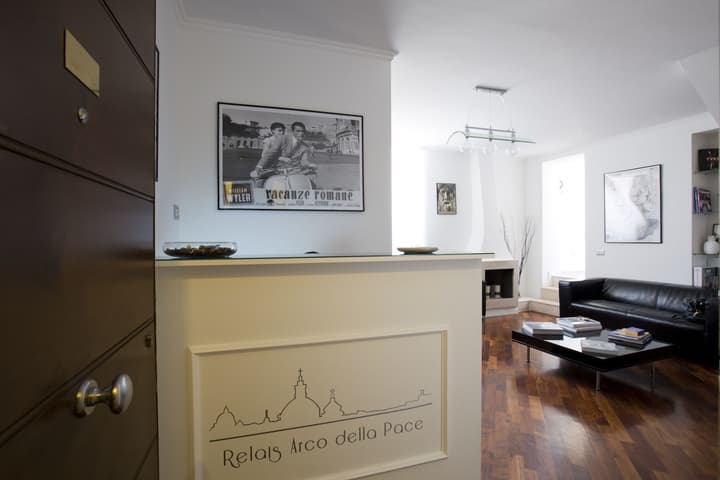Relais Arco della Pace