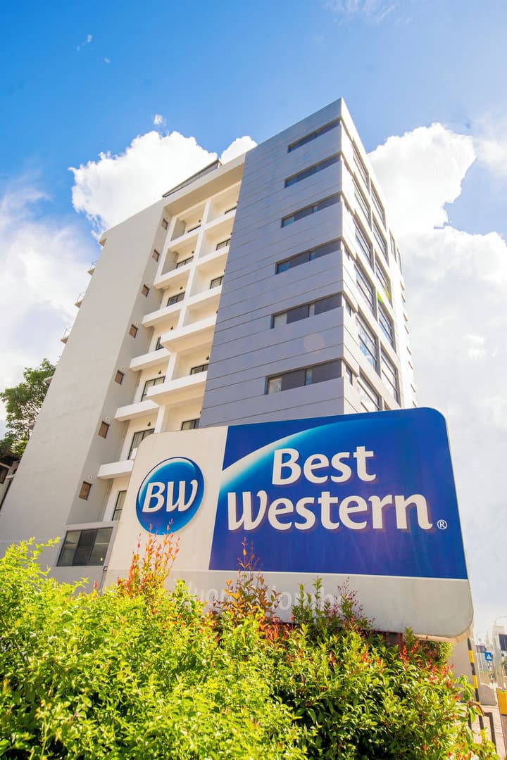 Best Western Elyon Colombo