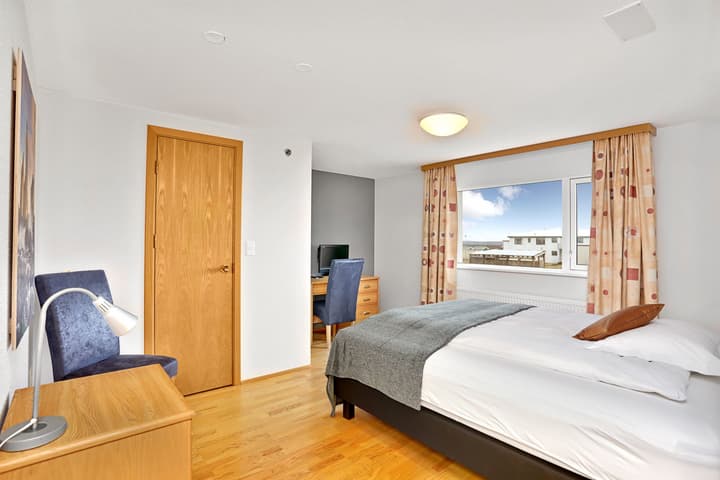 Eldey Airport Hotel
