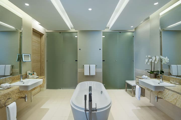 Hilton Dead Sea Resort & Spa
