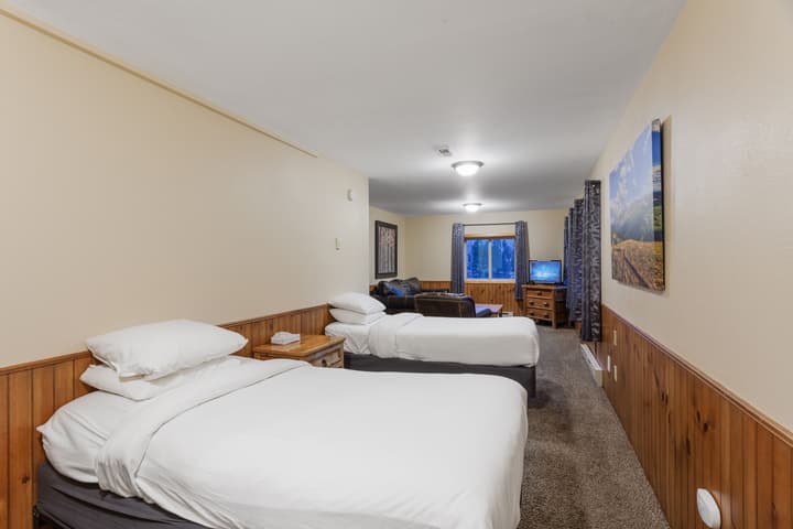 Discovery Lodge