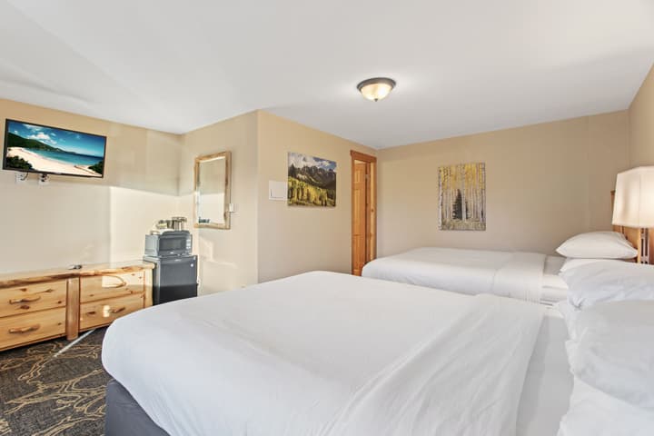 Discovery Lodge