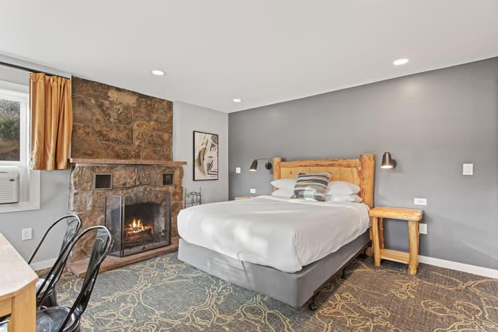 Discovery Lodge