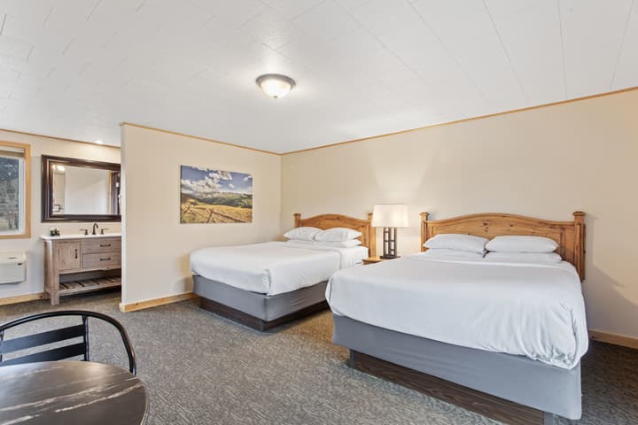 Discovery Lodge