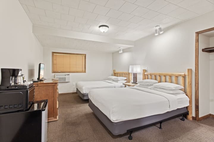 Discovery Lodge
