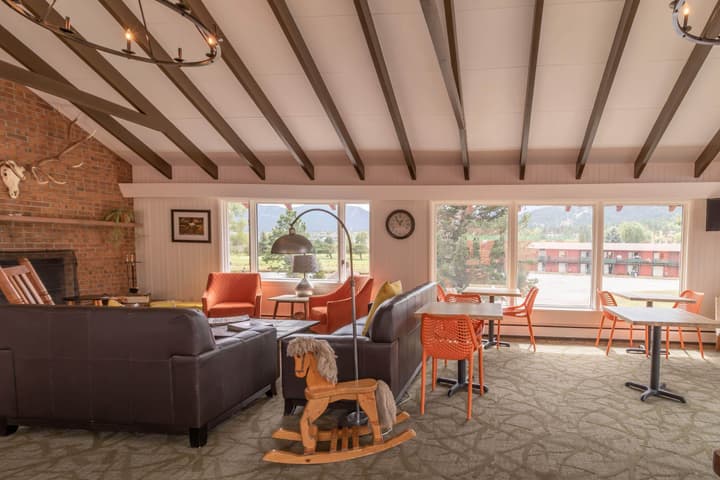 Discovery Lodge