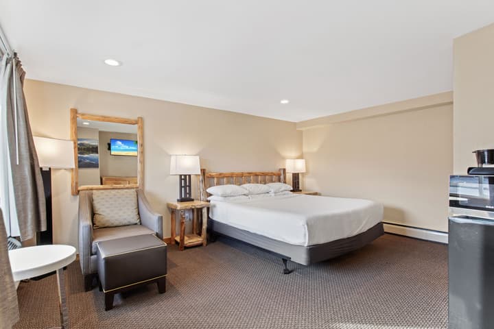 Discovery Lodge